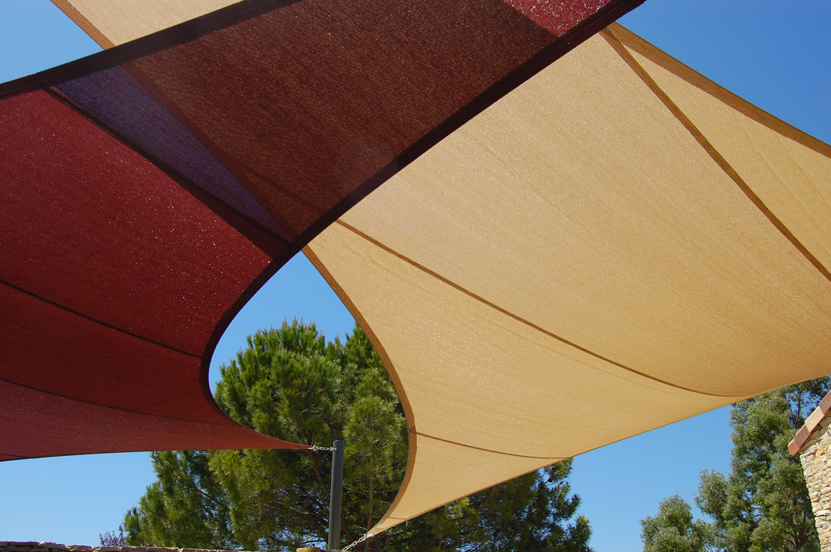 Surface ombragée: 52m2, Textile: HDPE, Lieu: France